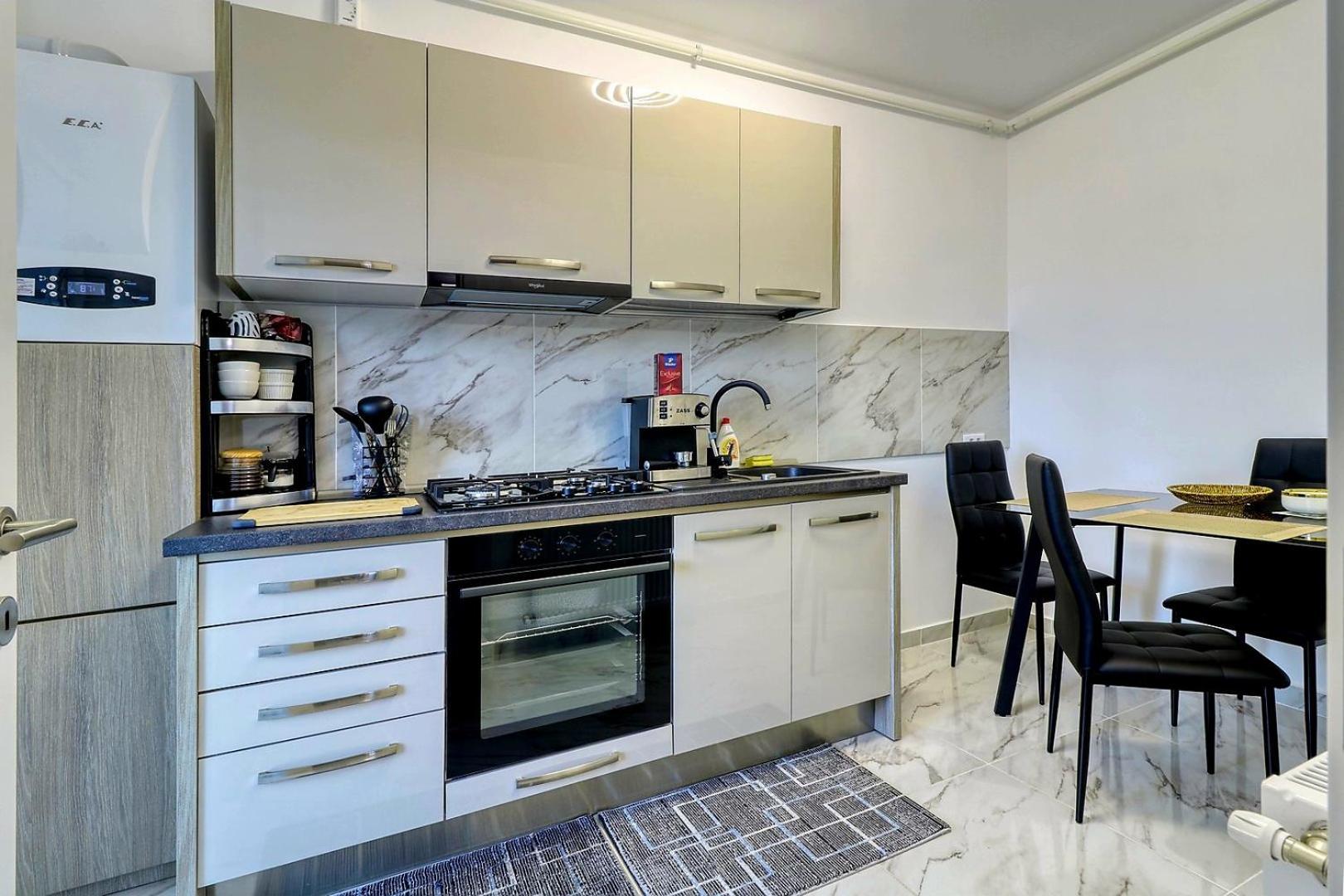 Luxury Apartament บูคาเรสต์ ภายนอก รูปภาพ