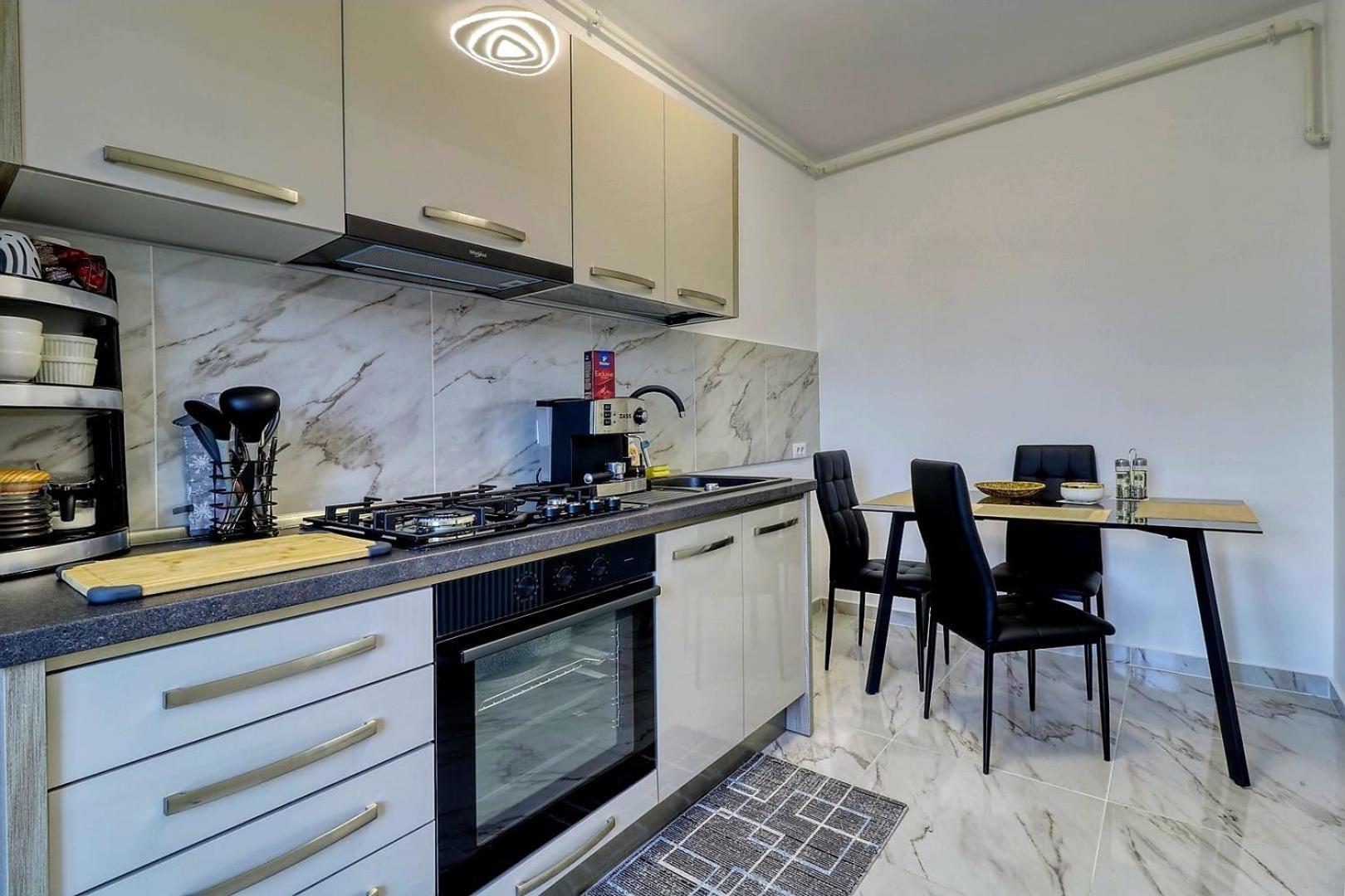 Luxury Apartament บูคาเรสต์ ภายนอก รูปภาพ